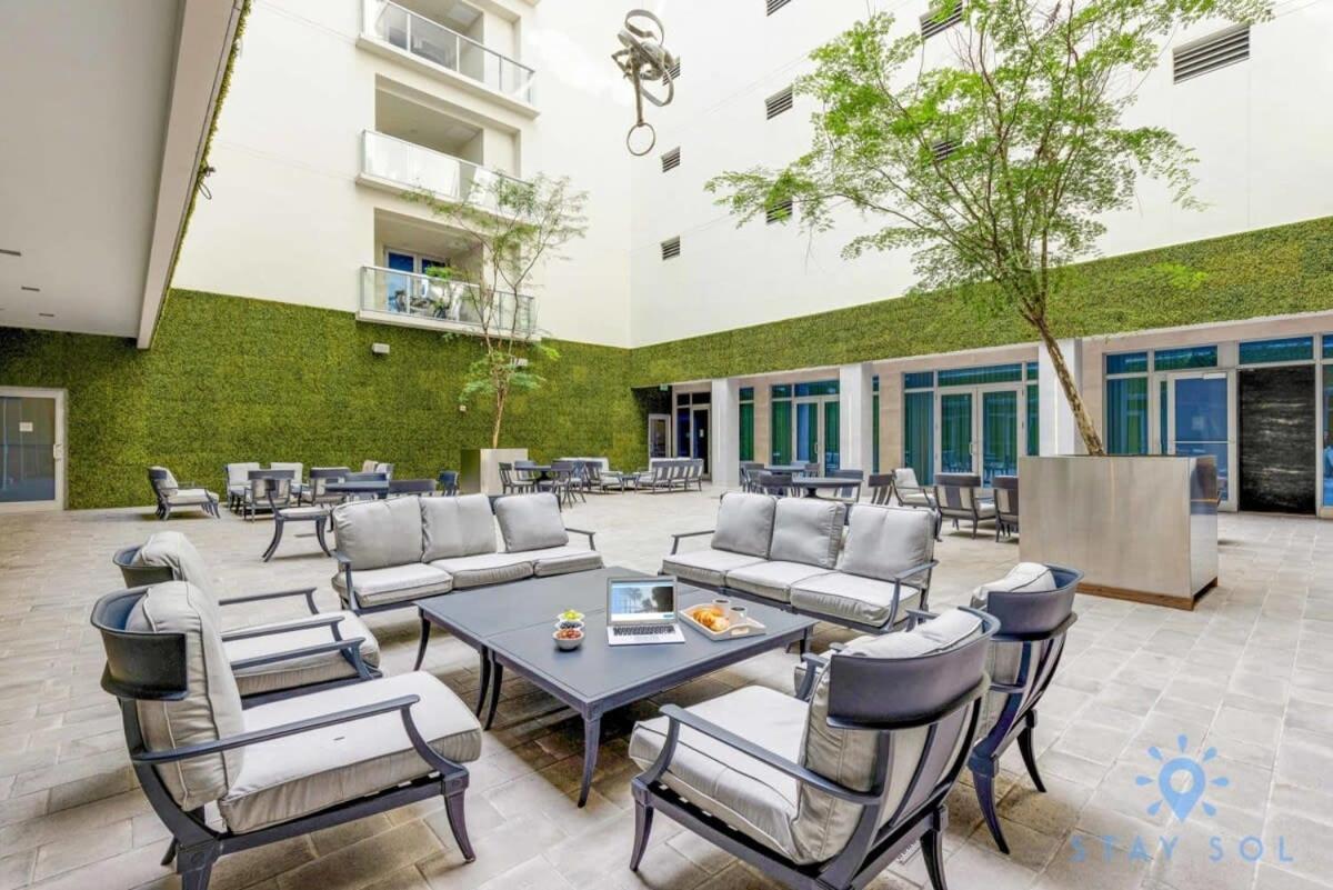 Hollywood Beach Broad - Walk - Gym - Amazing Pool Exterior photo
